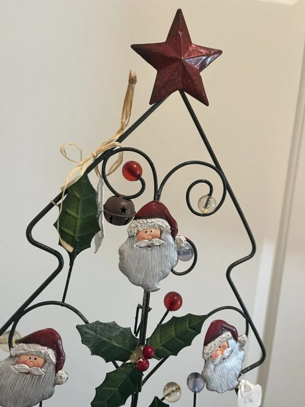 Rustic Tabletop Wire Metal Christmas Tree Farmhouse Santa & Holly Decor 21
